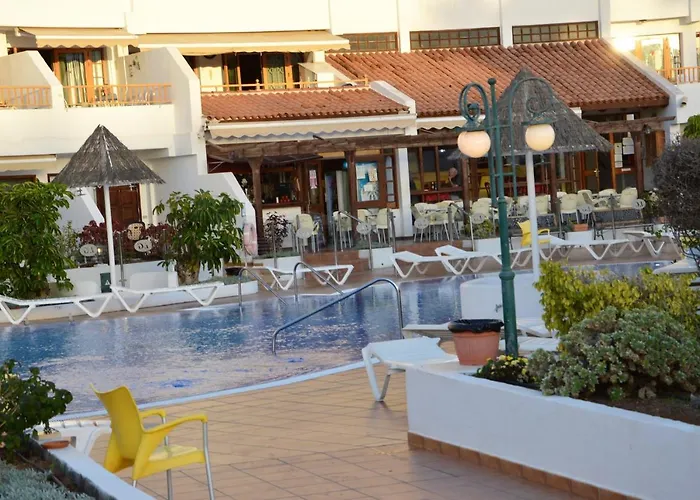 Geranios-san-eugenio-adeje-spain Apartament